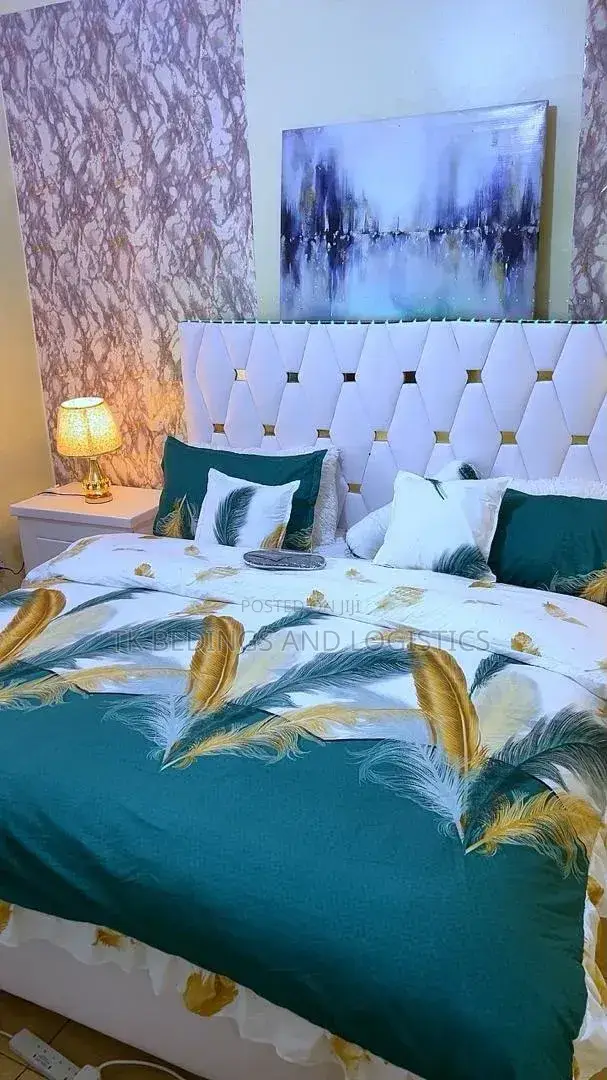 Ten Piece Flowered Duvet