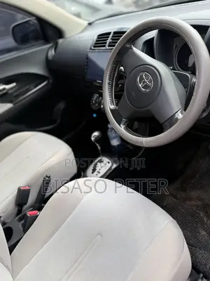 Toyota IST 2010 White