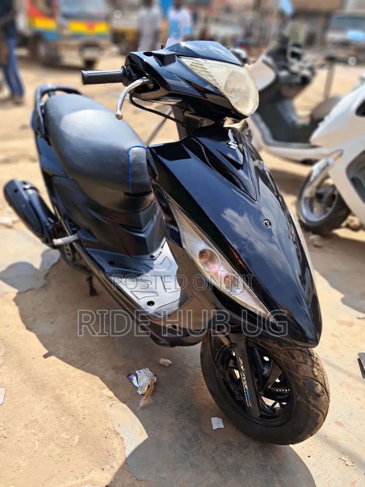 Suzuki 2014 Black