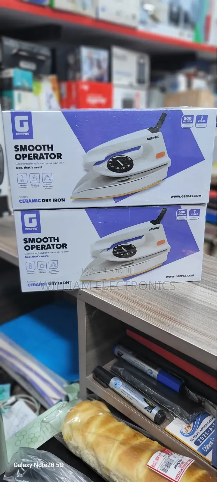 Ceramic Dry Iron Smooth Operator/Geepas Dry Iron