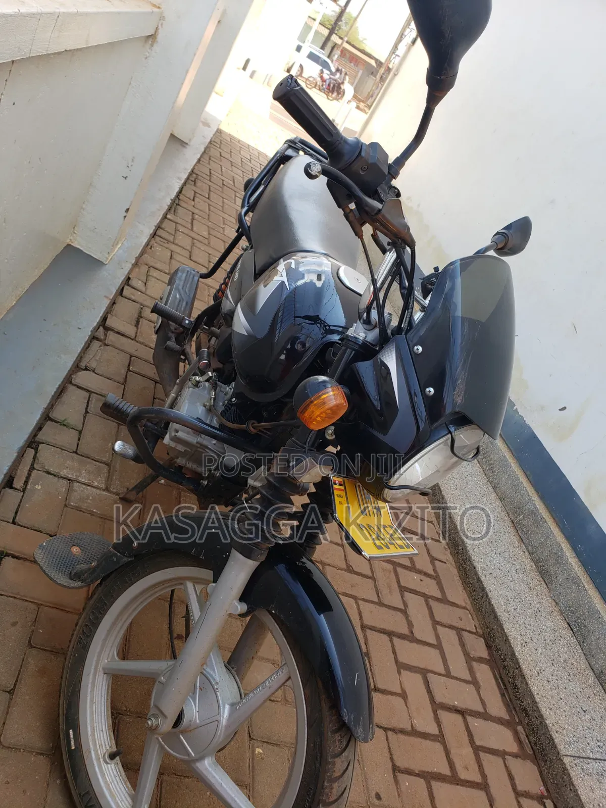 Bajaj CT 125X 2026 Black