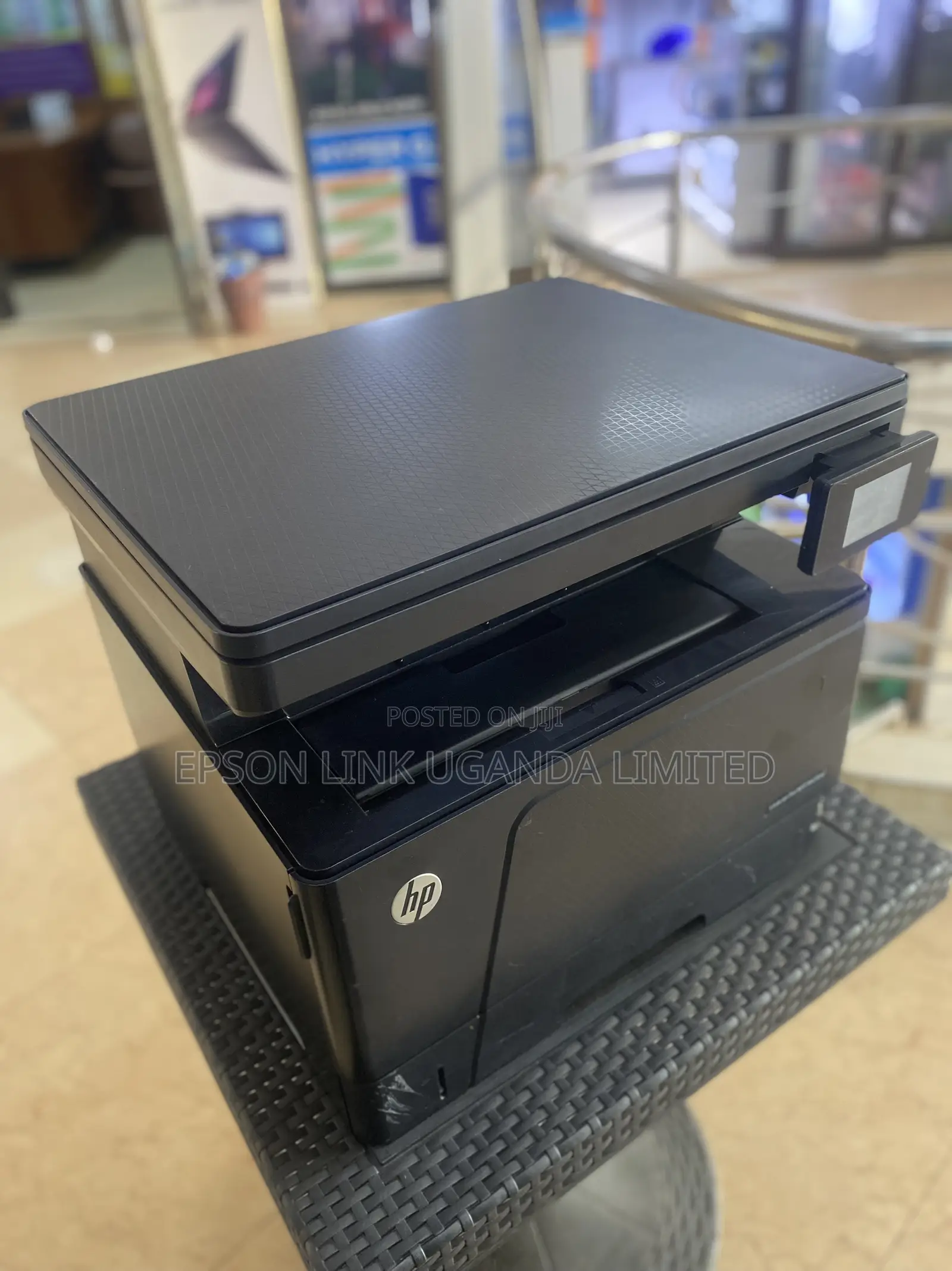 HP Laserjet 435nw