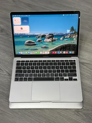 Laptop Apple MacBook Air 2020 8GB Apple M1 SSD 256GB