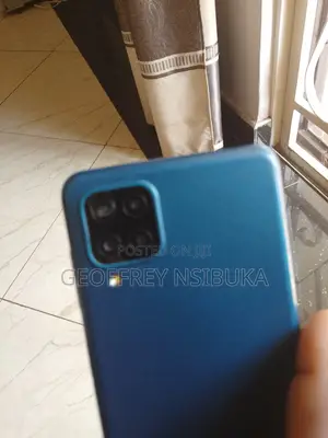 Samsung Galaxy A12 32 GB Blue