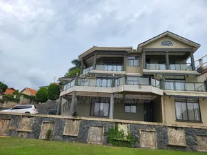 6bdrm Mansion in Munyonyo Road, Central Division for rent