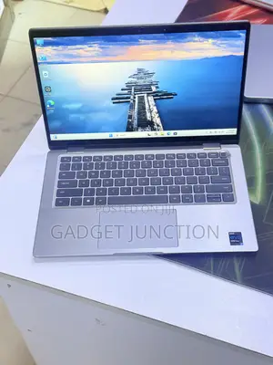 New Laptop Dell Latitude 7420 16GB Intel Core i7 SSD 512GB