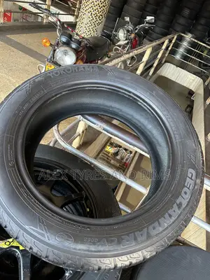 225/55r18 Yokohama Foreign Used Tire Only One Week Driven
