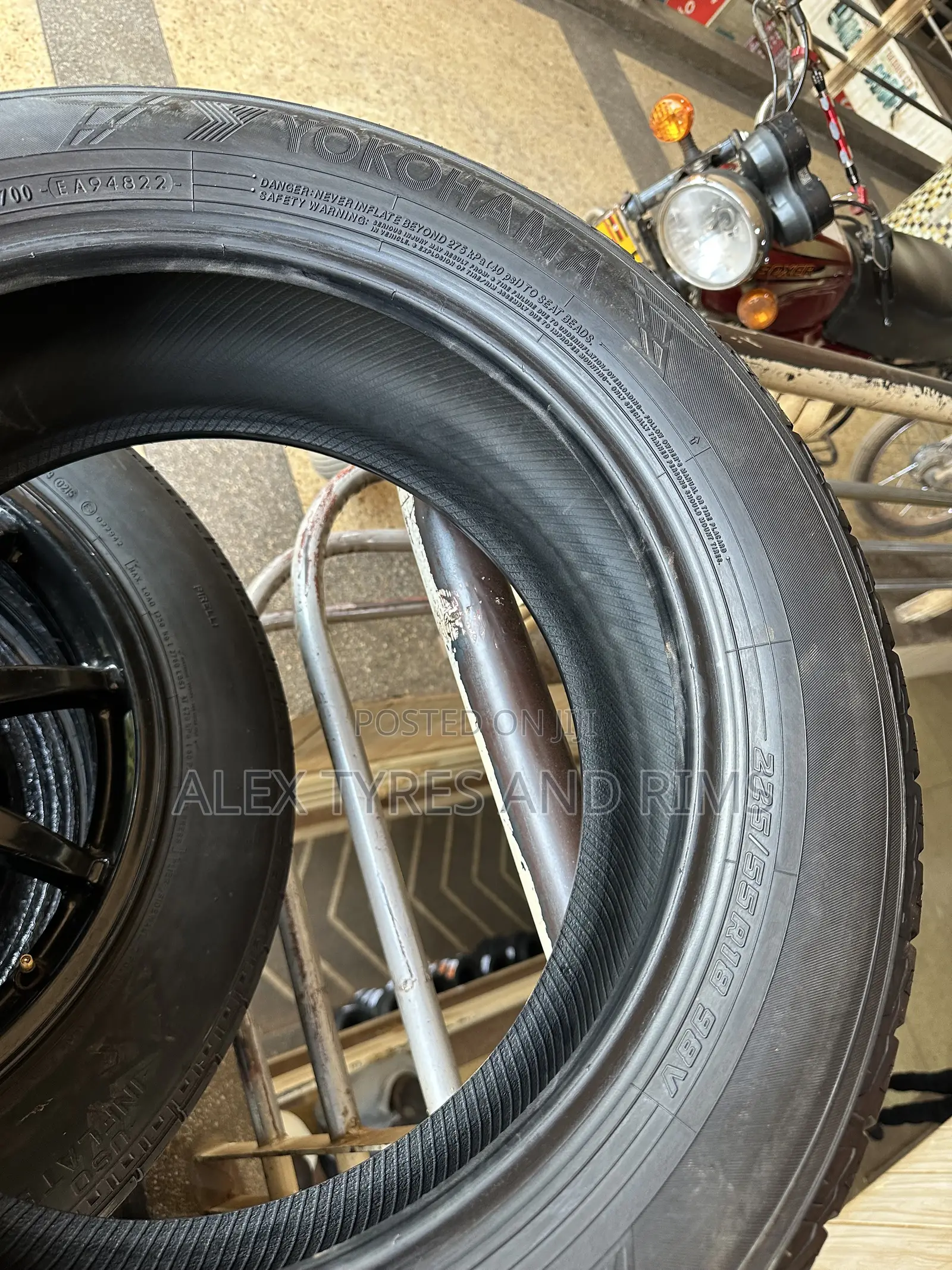 225/55r18 Yokohama Foreign Used Tire Only One Week Driven