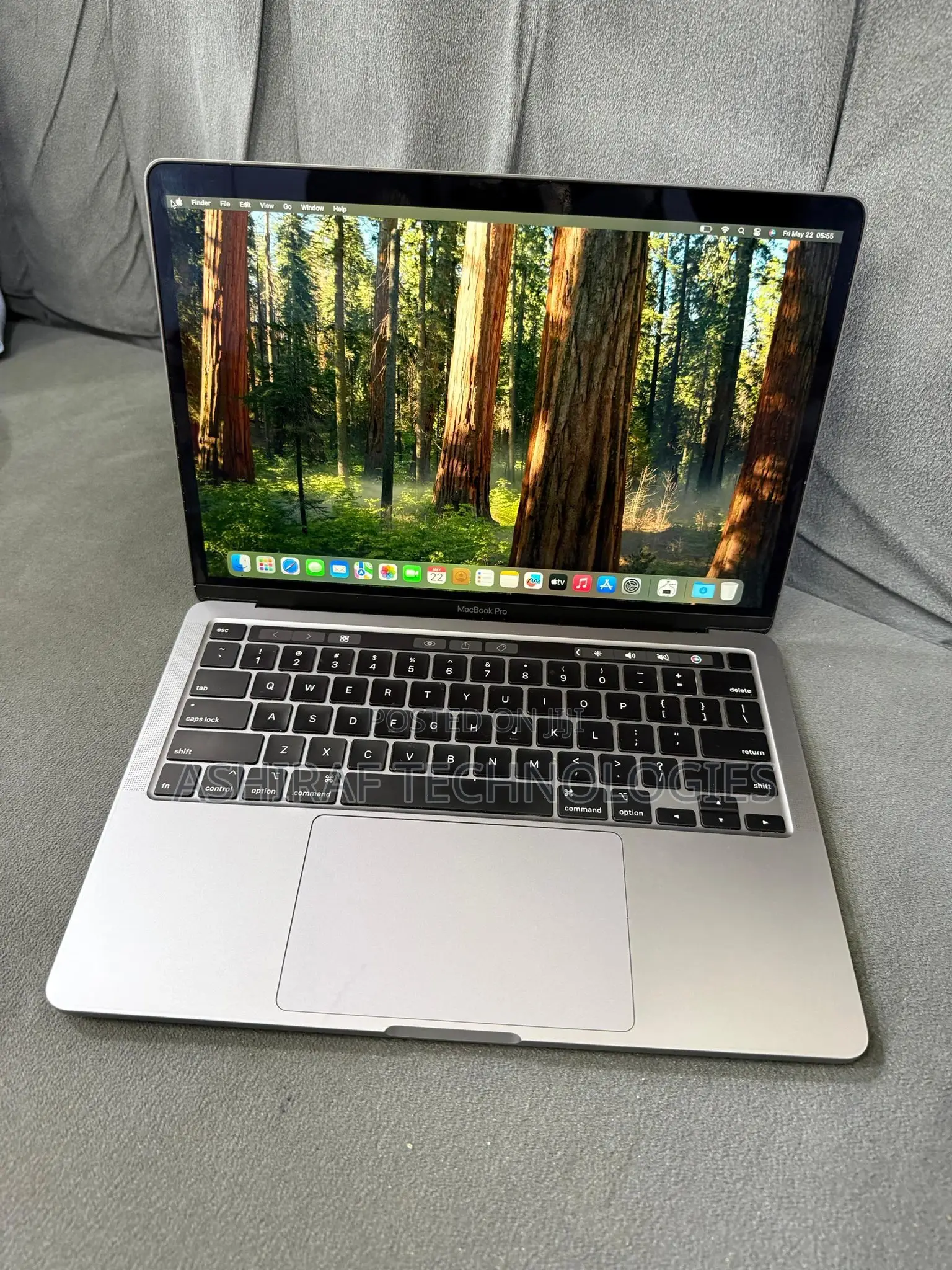 Laptop Apple MacBook Pro 2020 16GB Intel Core i7 SSD 512GB