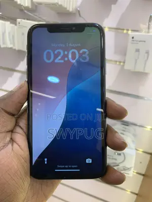 Apple iPhone XR 64 GB Black