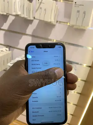 Apple iPhone XR 64 GB Black