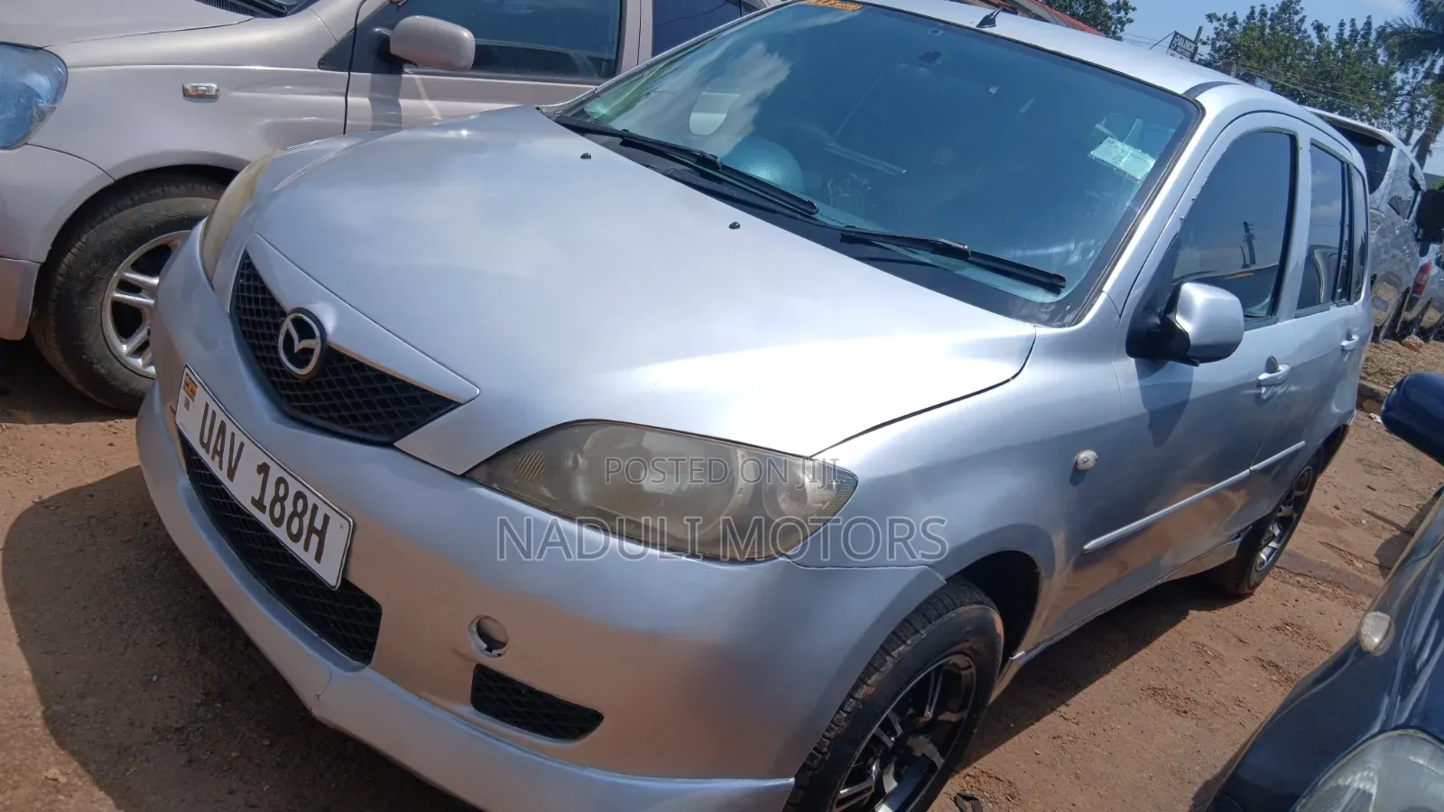 Mazda Demio 2006 Silver