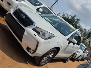 Subaru Forester 2016 White