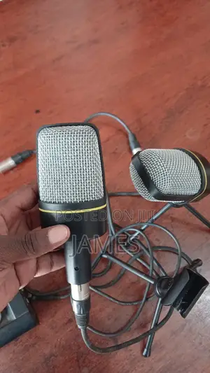 M Audio Mobile Podcast Equipment