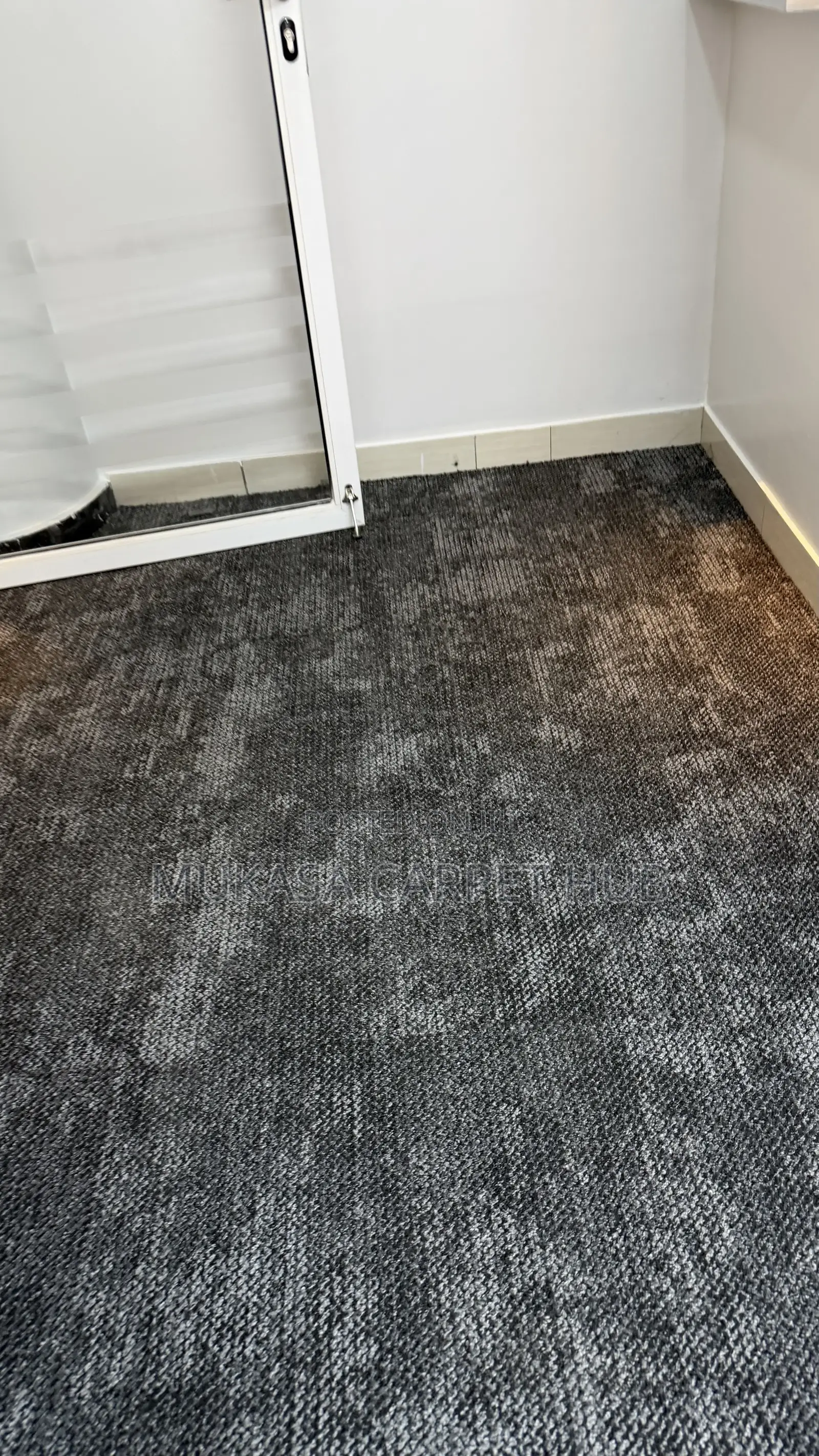 Commercial Executive Carpet Tiles