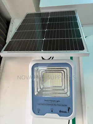 All-in-One 200W Solar Flood Light With Solar Panel Included