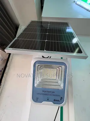 All-in-One 200W Solar Flood Light With Solar Panel Included