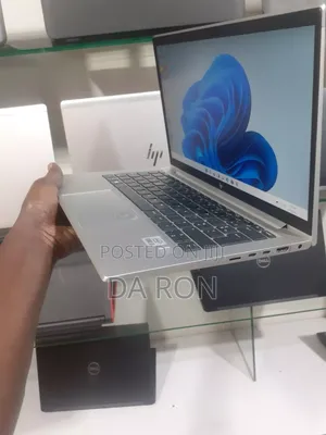 Laptop HP EliteBook 830 G7 8GB Intel Core i5 SSD 256GB