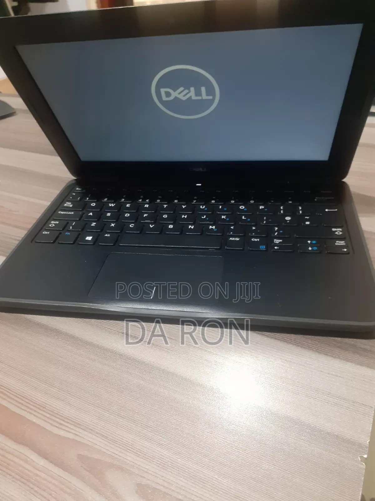 Laptop Dell Latitude 3190 4GB Intel Celeron SSD 128GB