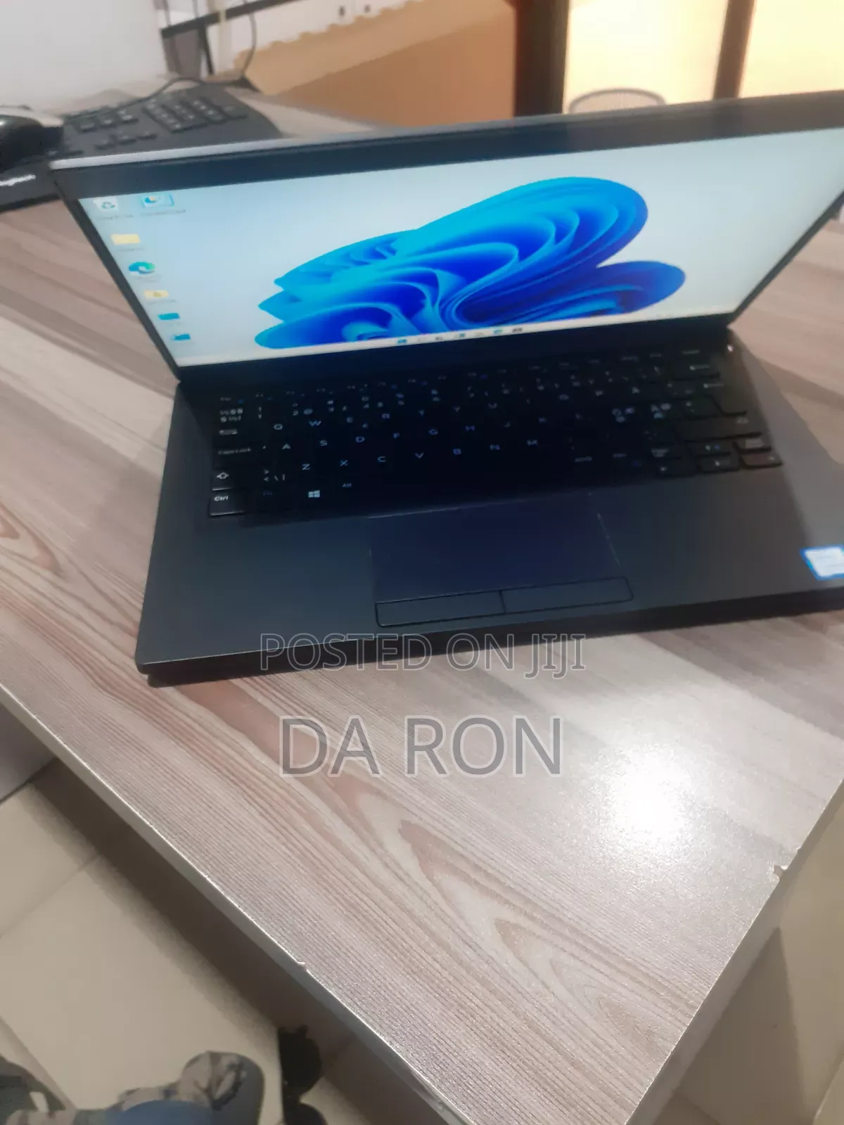 Laptop Dell Latitude 7390 8GB Intel Core i5 SSD 256GB