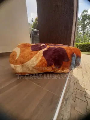 Blanket Second Hand.