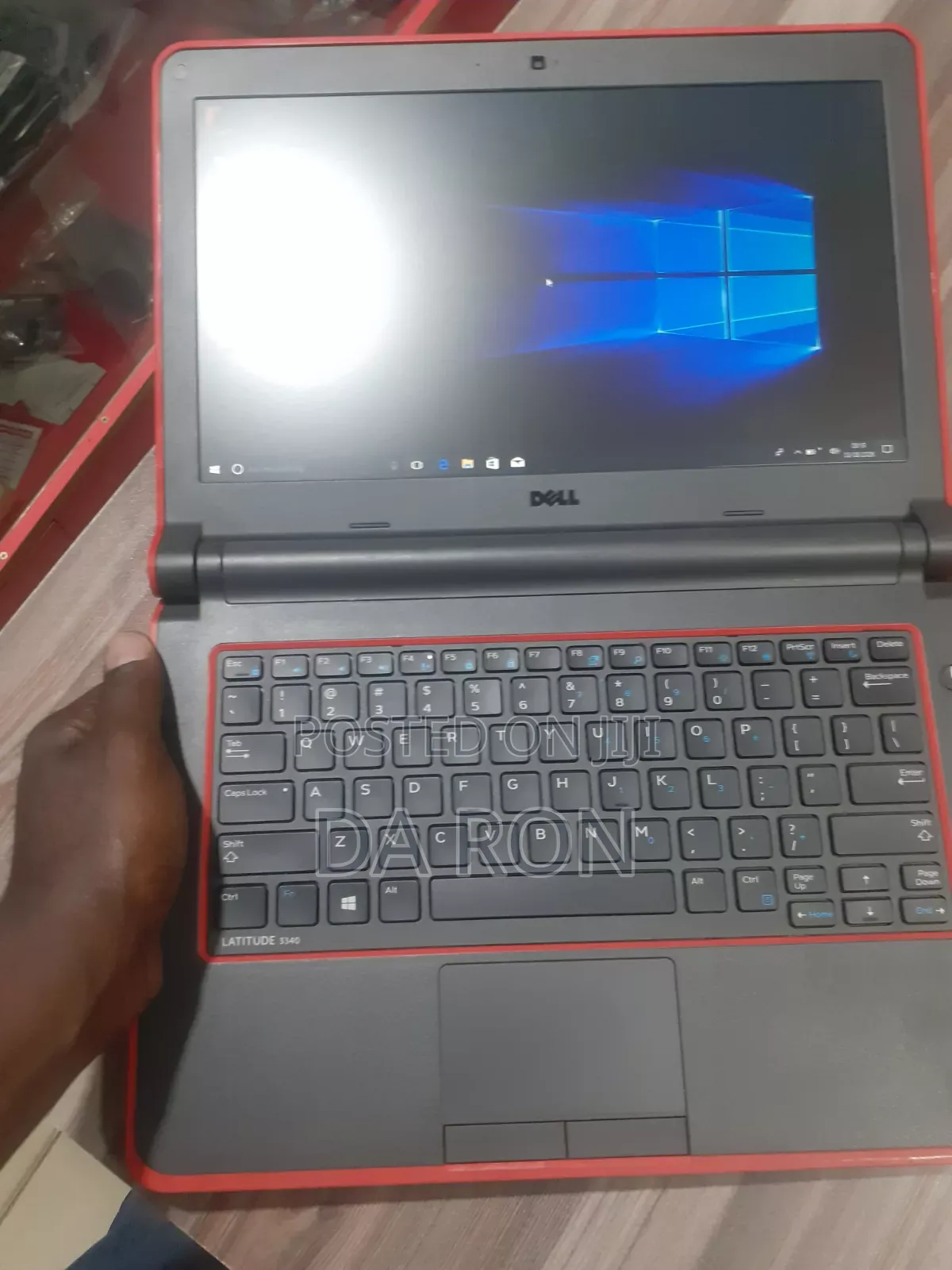 Laptop Dell Latitude 3340 4GB Intel Core i3 HDD 500GB