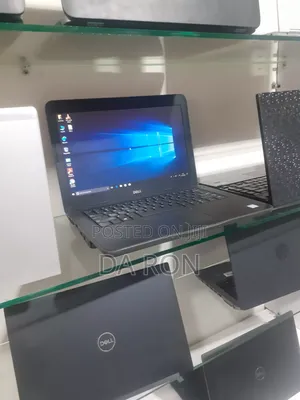 Laptop Dell Latitude 3380 4GB Intel Core i3 HDD 500GB