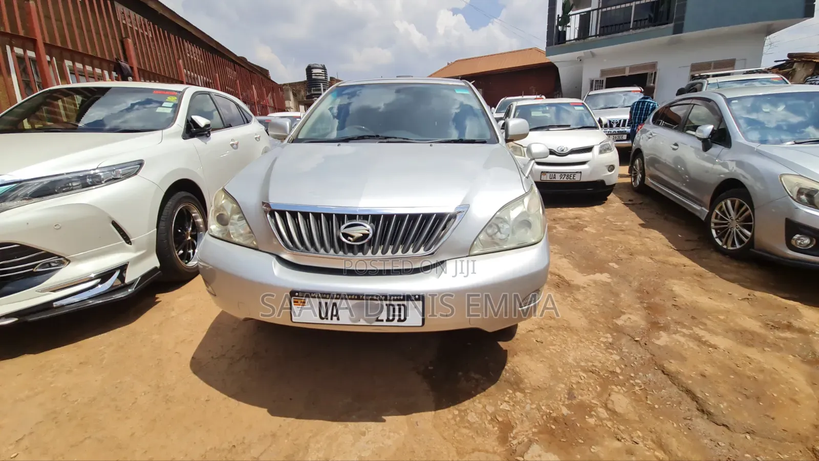 Toyota Harrier 2011 Silver