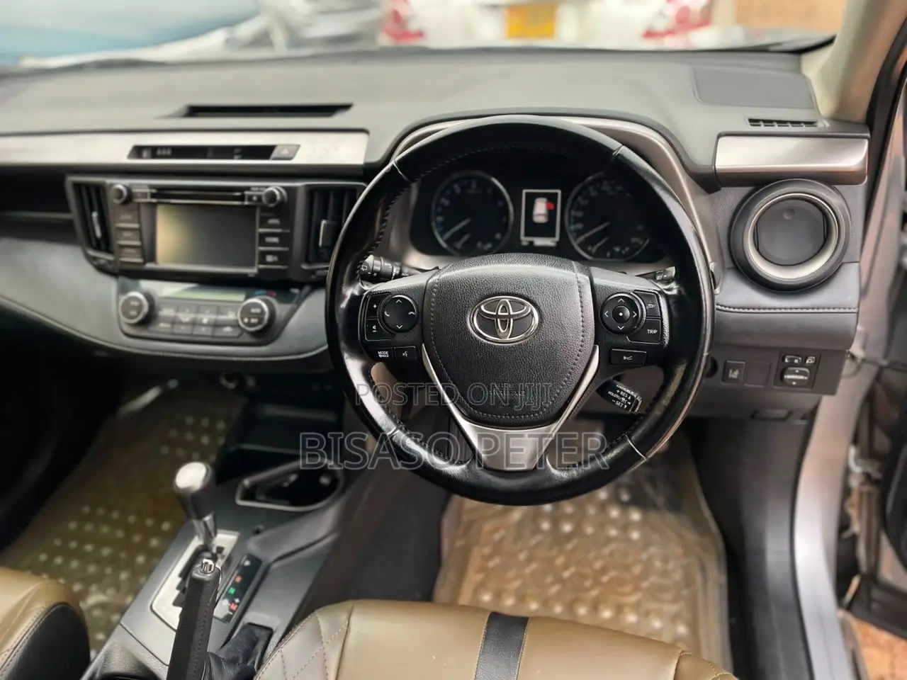 Toyota RAV4 2017 Gray