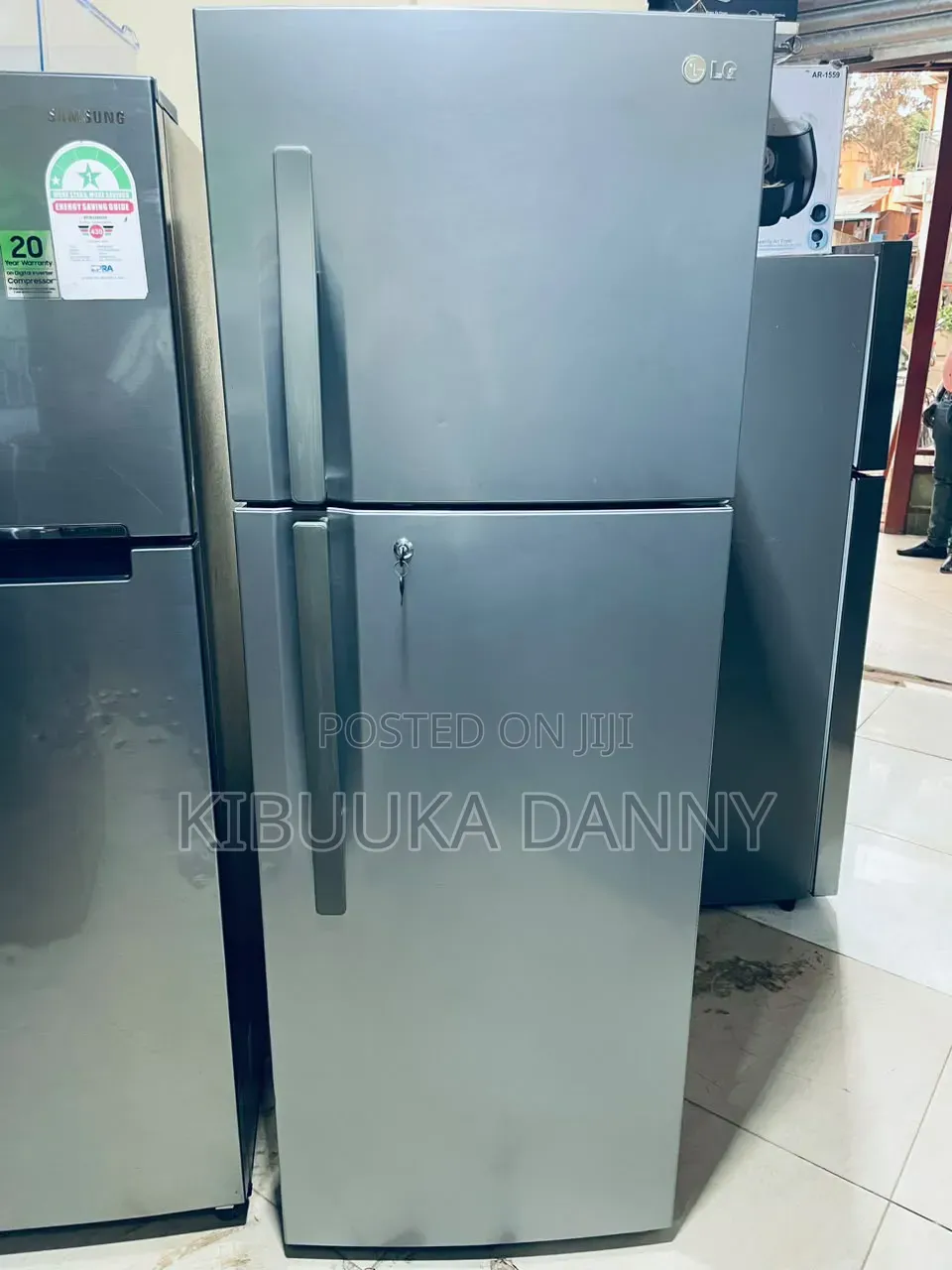 LG Fridge 412l