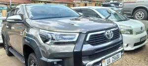 Toyota Hilux 2017 Gray