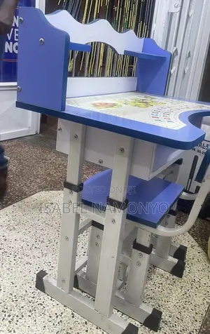 Kids Desk and Chair Set Adjustable Height Study Table, Learning Table