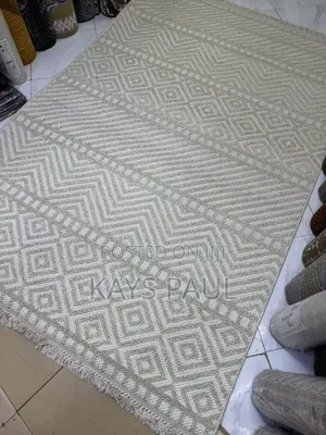 Center Carpets Gray Shades in Luxury Type
