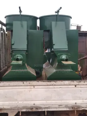 Heavy-Duty Industrial Self-Loading Screw Extruder Briquette Machine