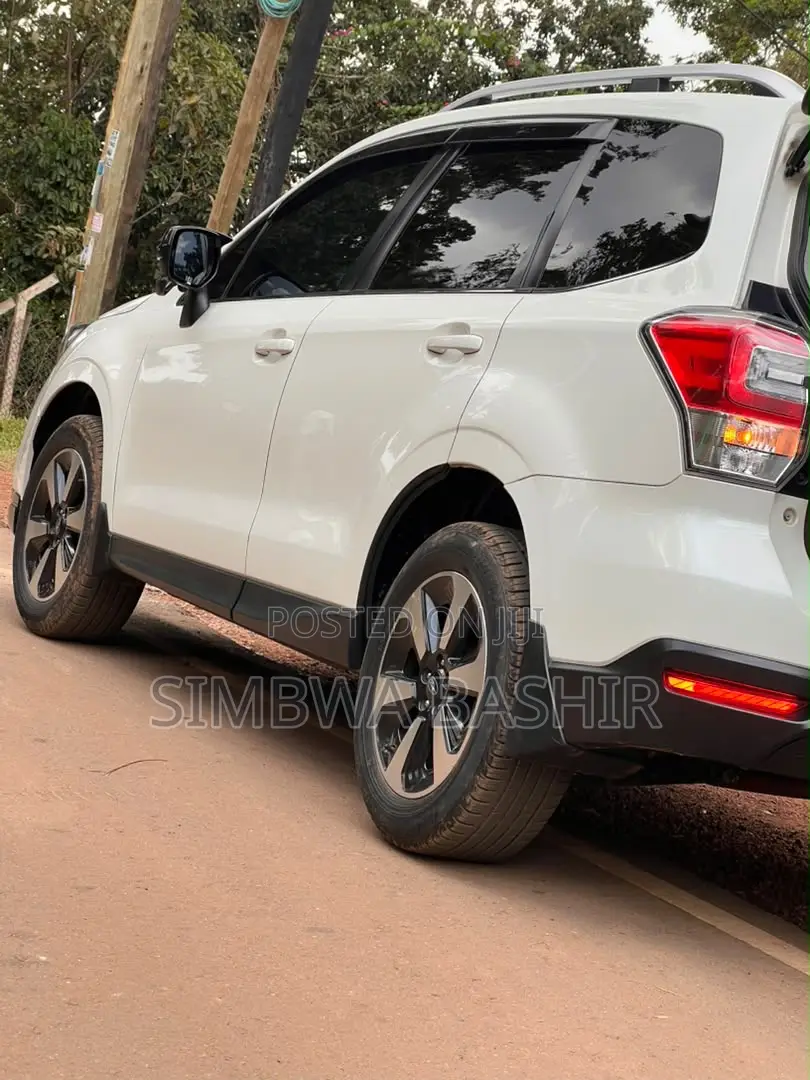 Subaru Forester 2017 White
