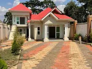 4bdrm Maisonette in Matugga, Wakiso / Wakiso for sale
