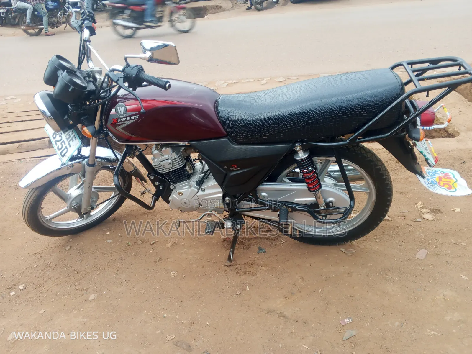 Bajaj Boxer 100 2024 Red