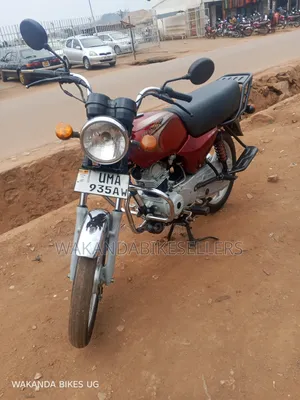 Bajaj Boxer 100 2025 Red