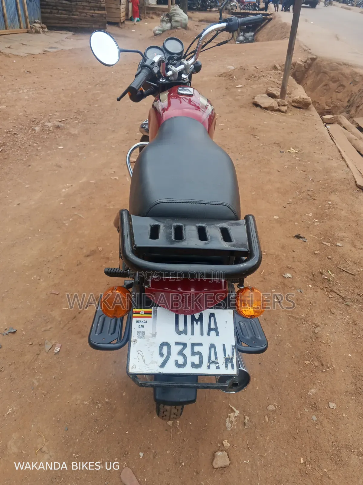 Bajaj Boxer 100 2025 Red
