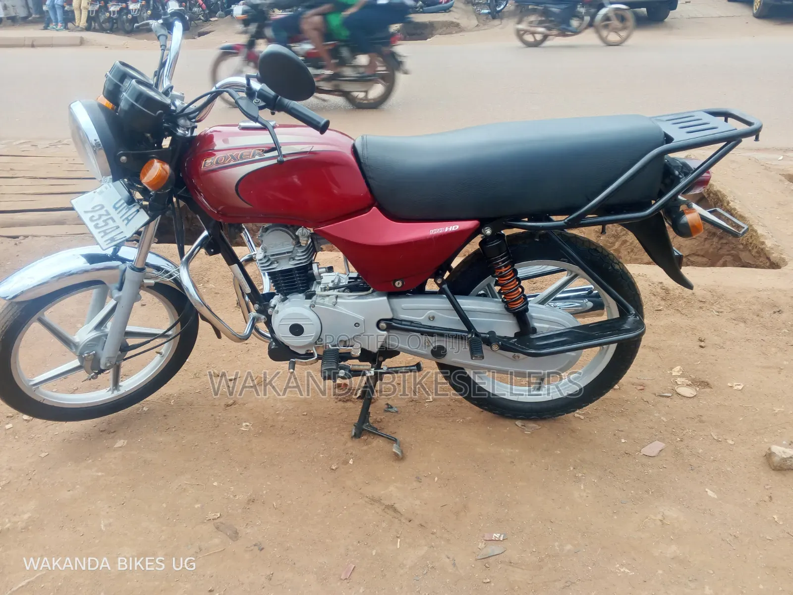 Bajaj Boxer 100 2025 Red