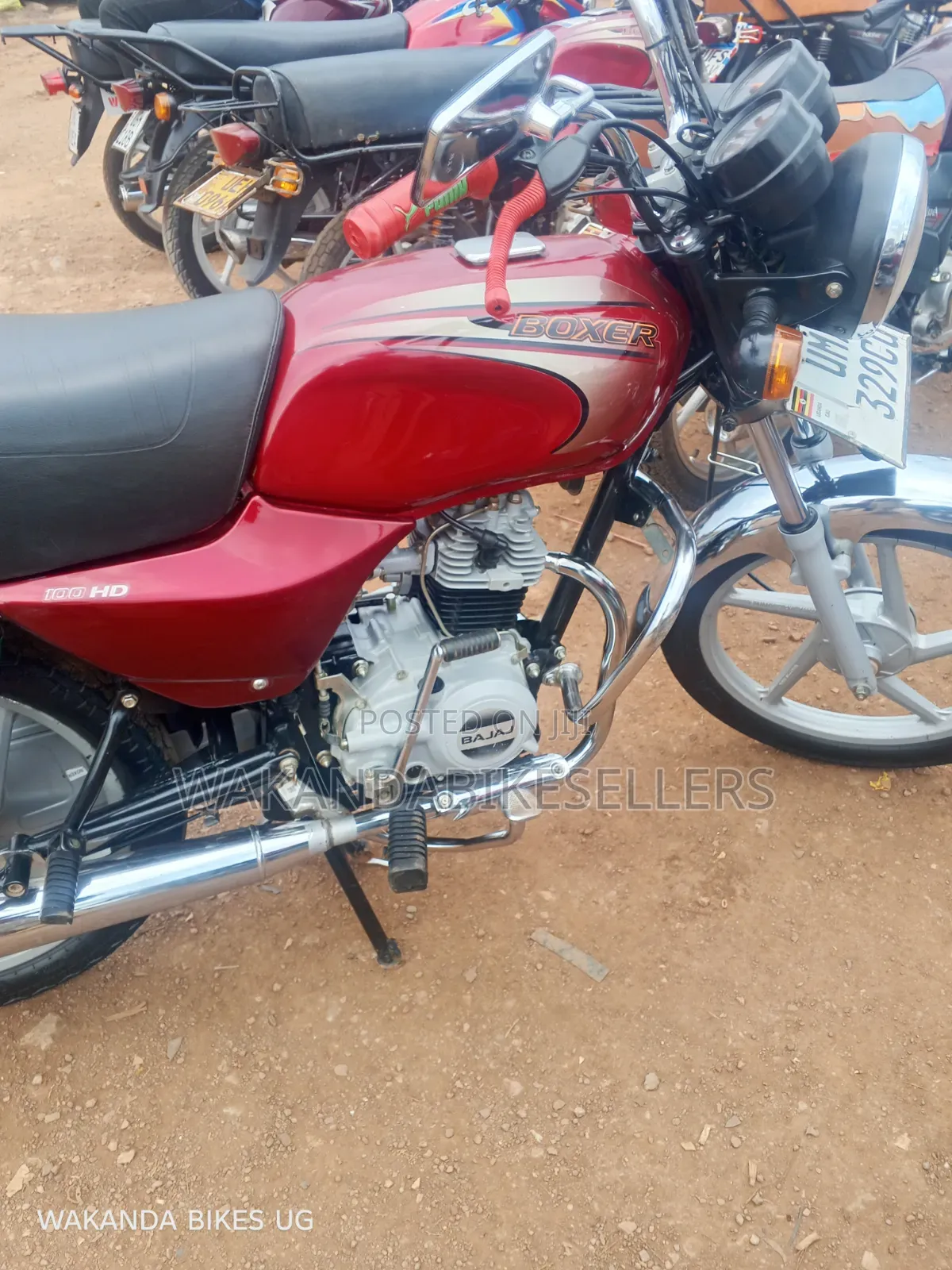 Bajaj Boxer 100 2025 Red