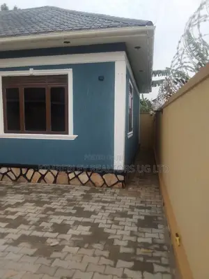 3bdrm House in Division A for sale