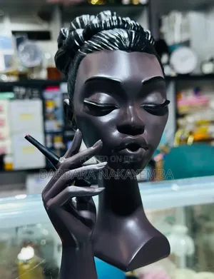 Smoking Lady Essence Burner
