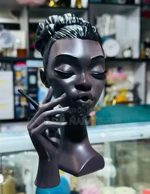 Smoking Lady Essence Burner