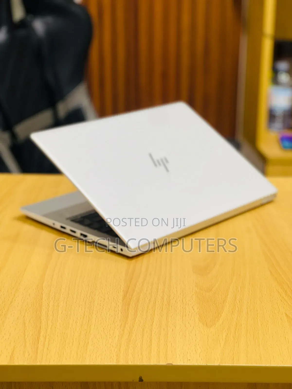 New Laptop HP EliteBook MT42 8GB Intel Core i7 SSD 256GB