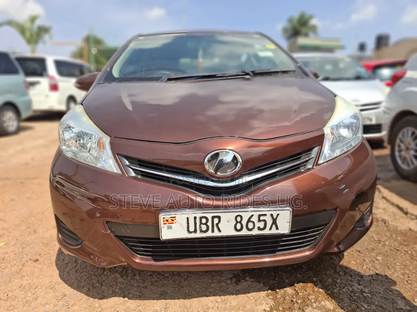 Toyota Vitz 2010 Brown