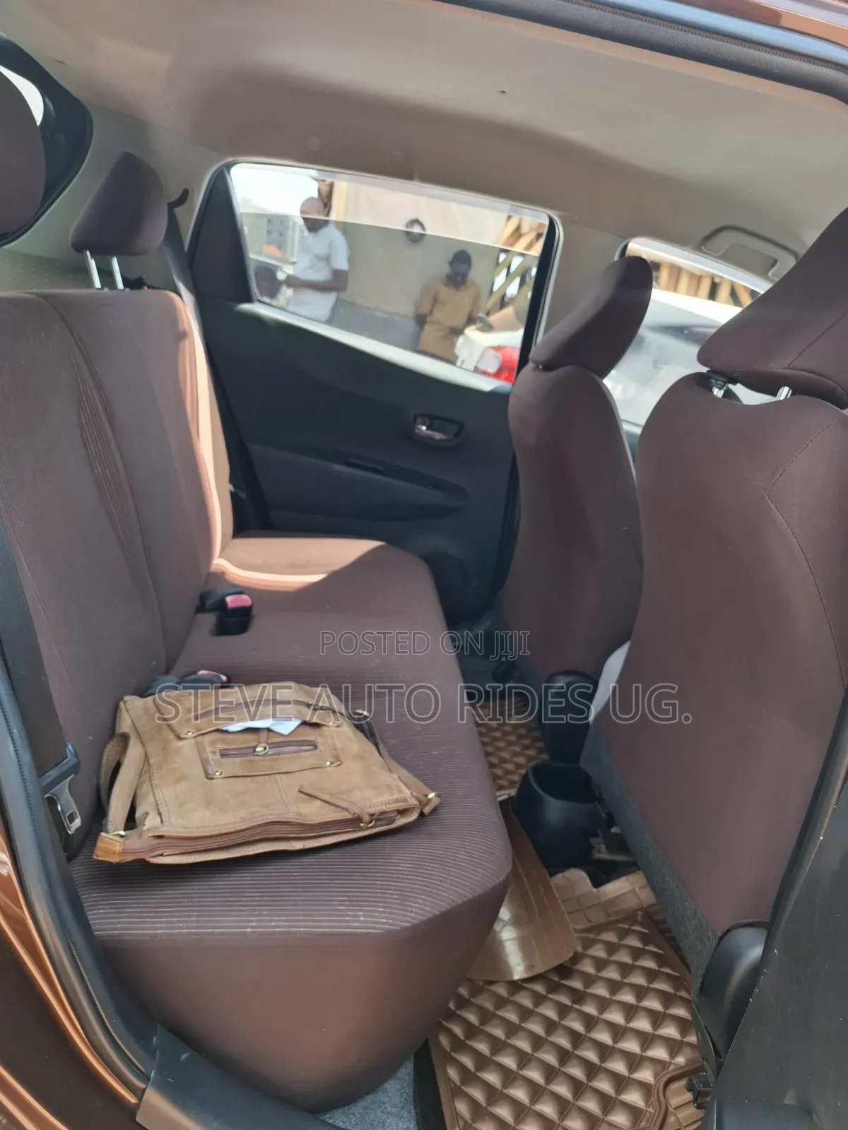 Toyota Vitz 2010 Brown