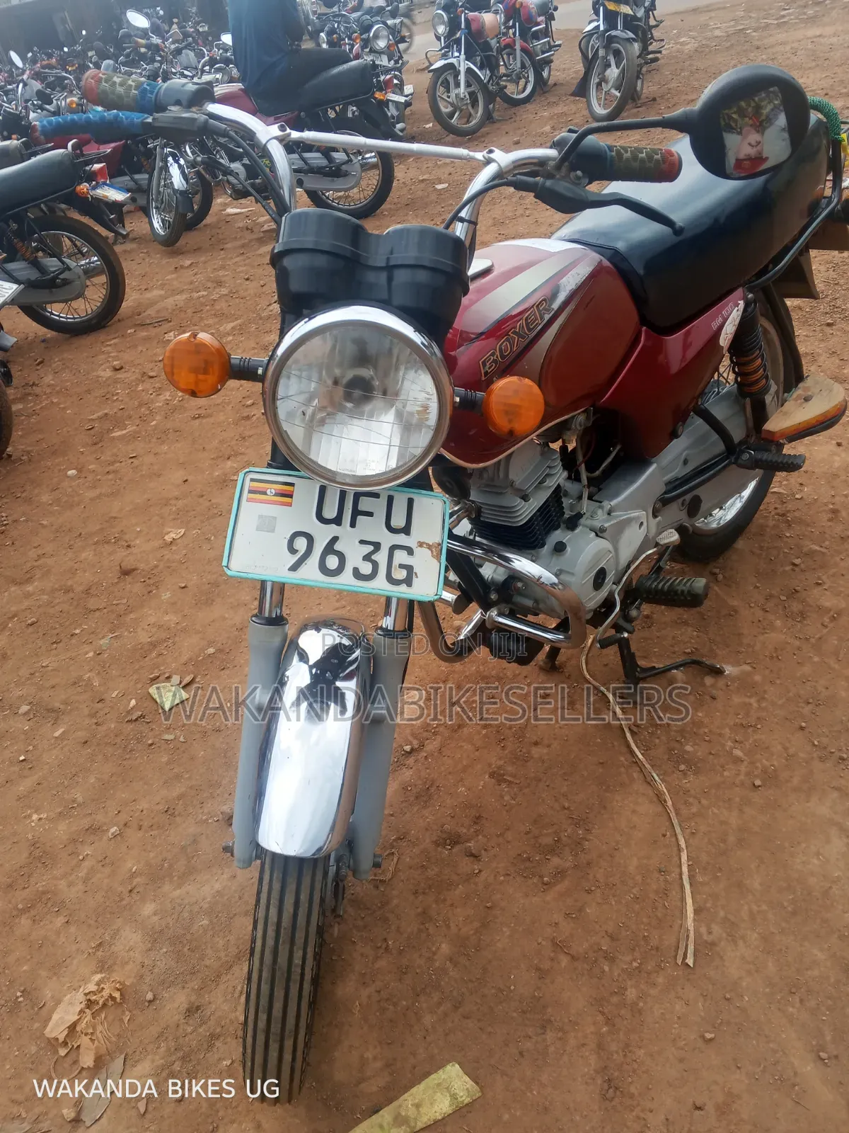Bajaj Boxer 100 2023 Red