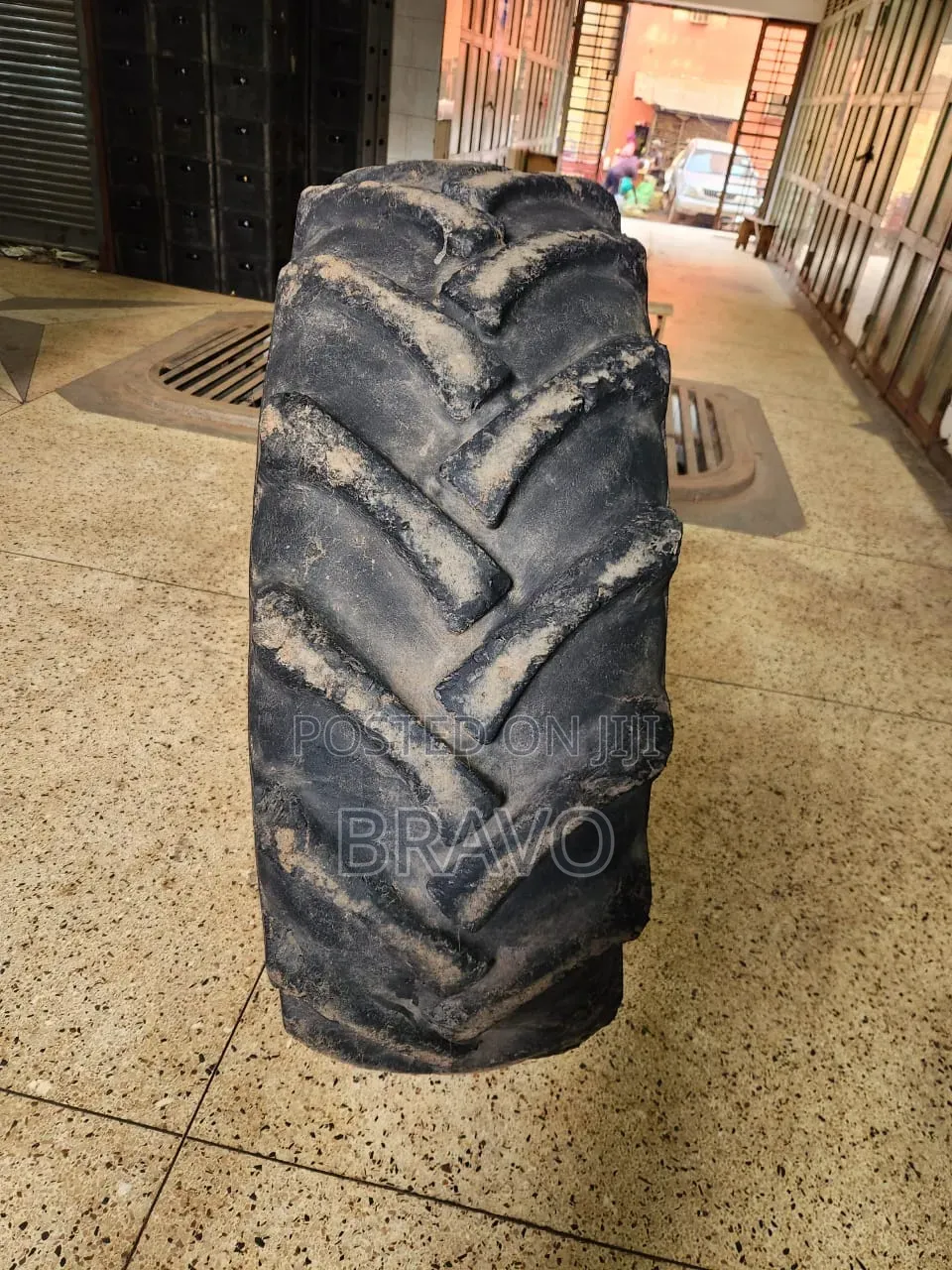 18.4R30 Used Tractor Tyres.