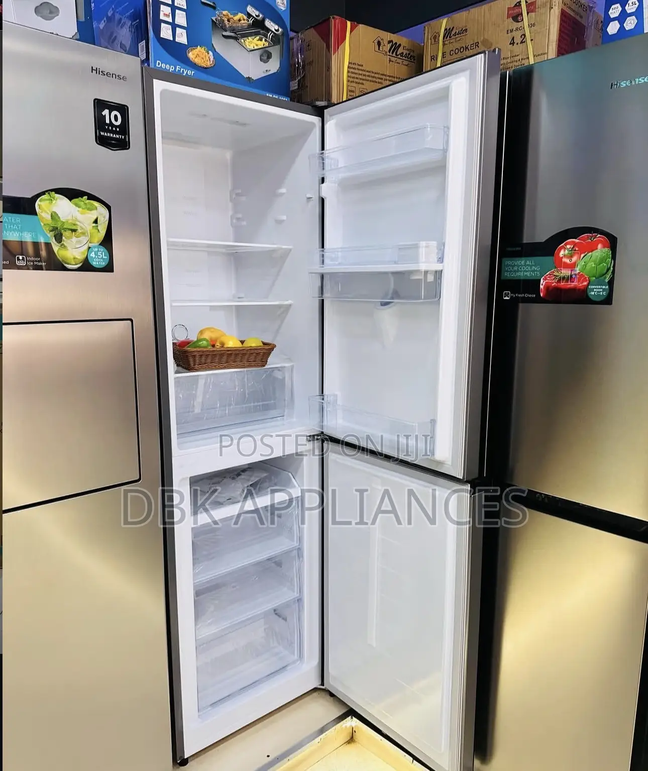 Hisense 341l Double Door Bottom Freezer With a Dispenser